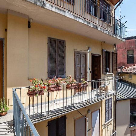 Como Renovated Apartment Εξωτερικό φωτογραφία