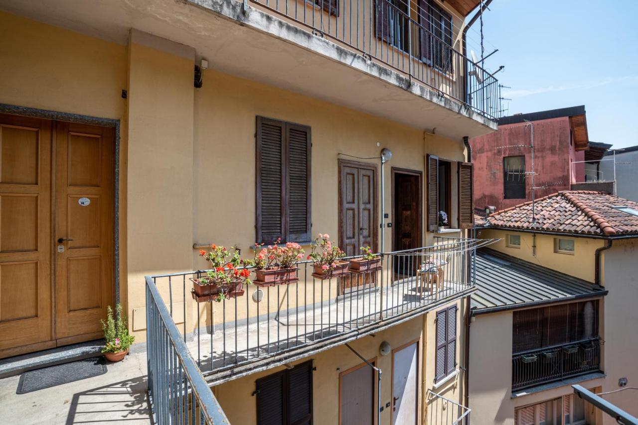 Como Renovated Apartment Εξωτερικό φωτογραφία